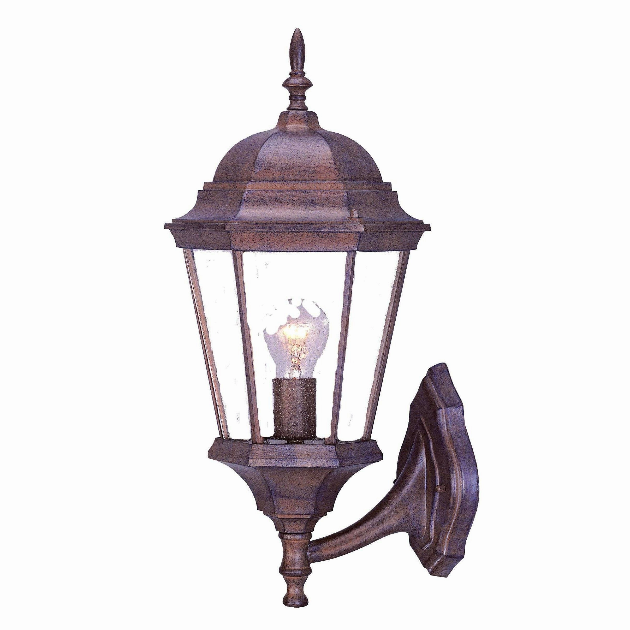 Richmond Outdoor Wall Light