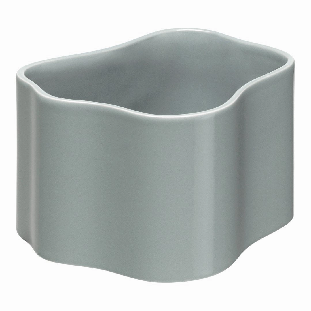 Riihitie Plant Pot - Shape BDurable outdoor patio accessories