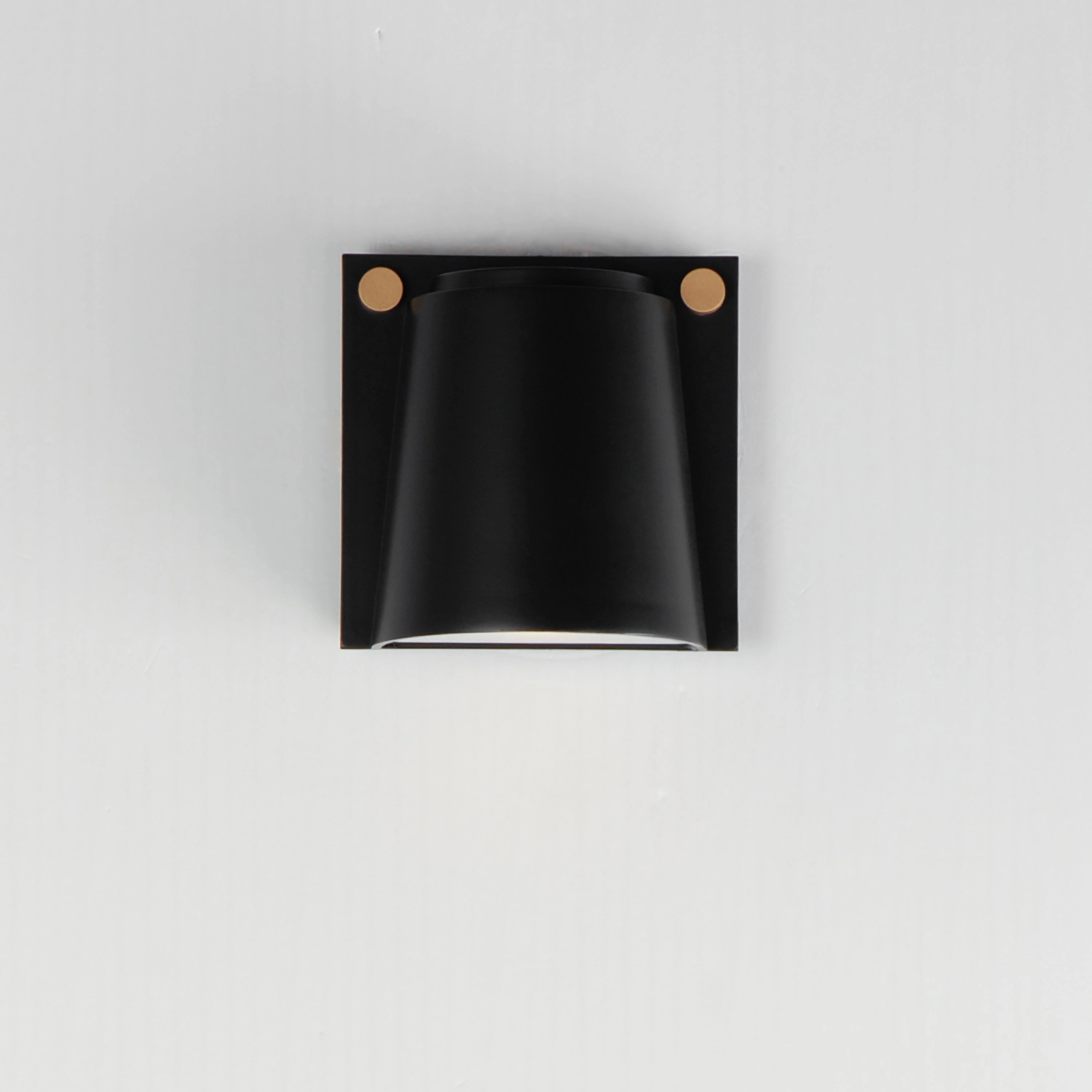 Rivet LED Outdoor Wall Sconce Black / Antique Brass