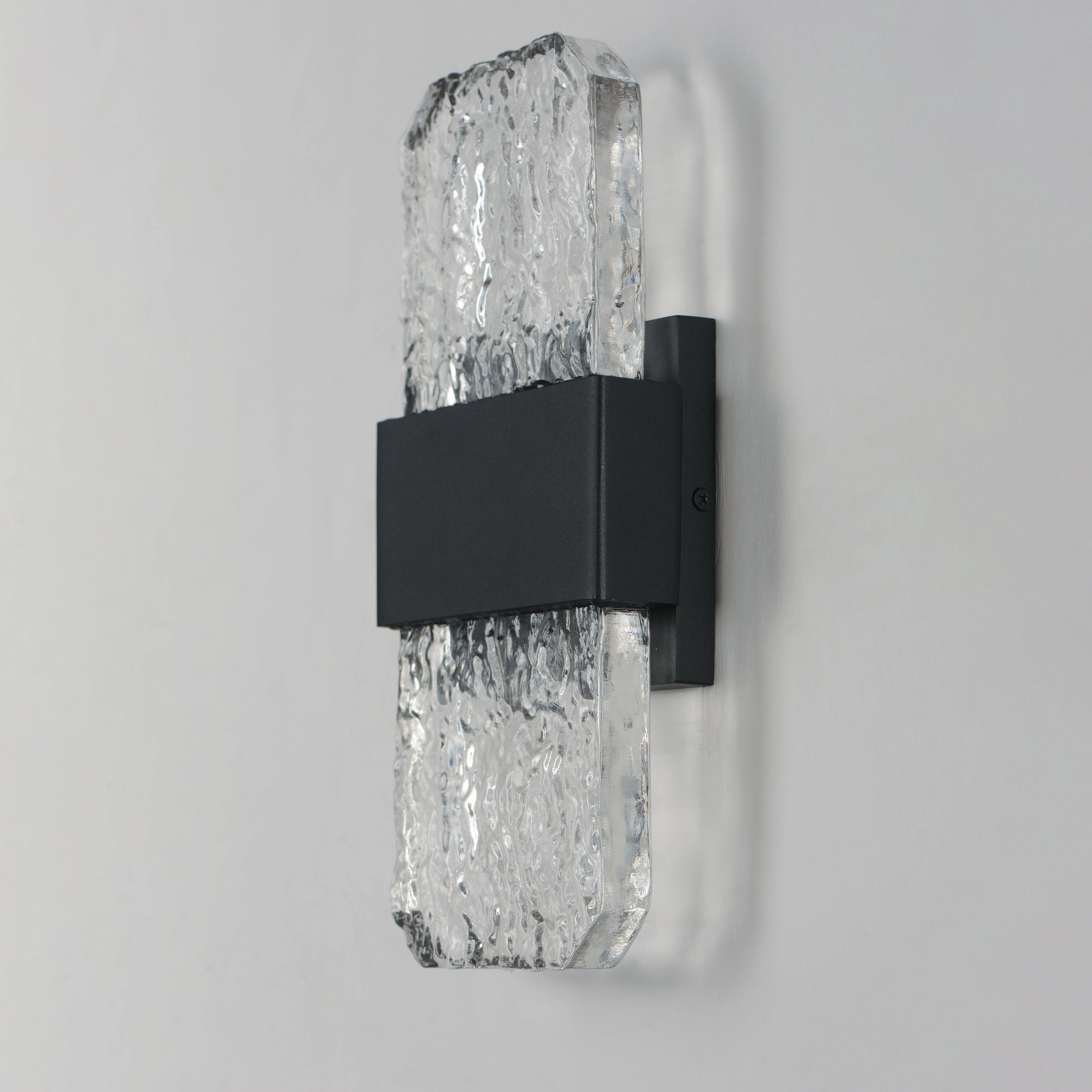 Rune LED Outdoor Wall Sconce Black