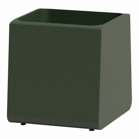 Sarek Plant PotDurable outdoor patio accessories