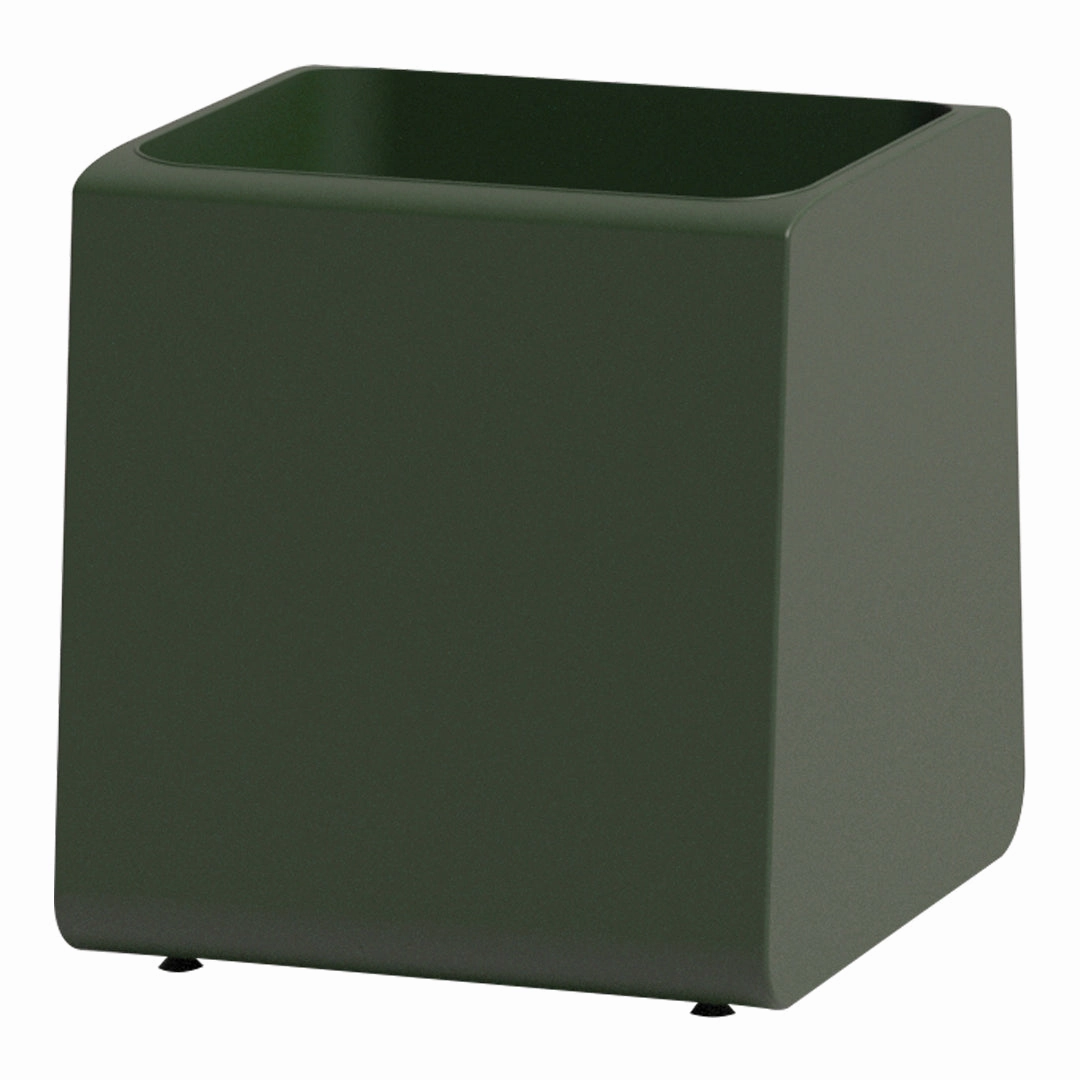 Sarek Plant PotDurable outdoor patio accessories