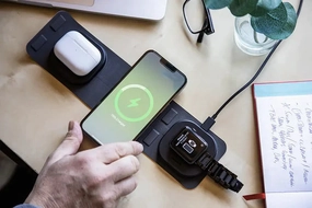 Trending Now Offer Wireless Magnetic Charging Station