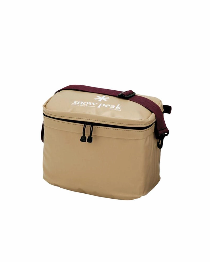 Soft Cooler 18 essential outdoor cooking accessories kit