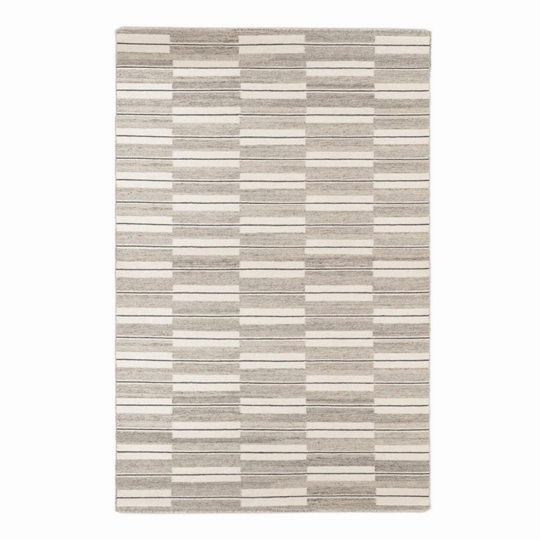 Spindle Outdoor RugDurable outdoor patio accessories