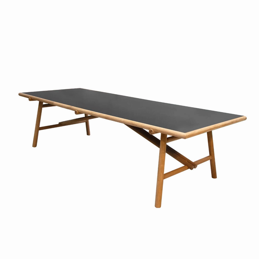 Sticks Outdoor Dining Table