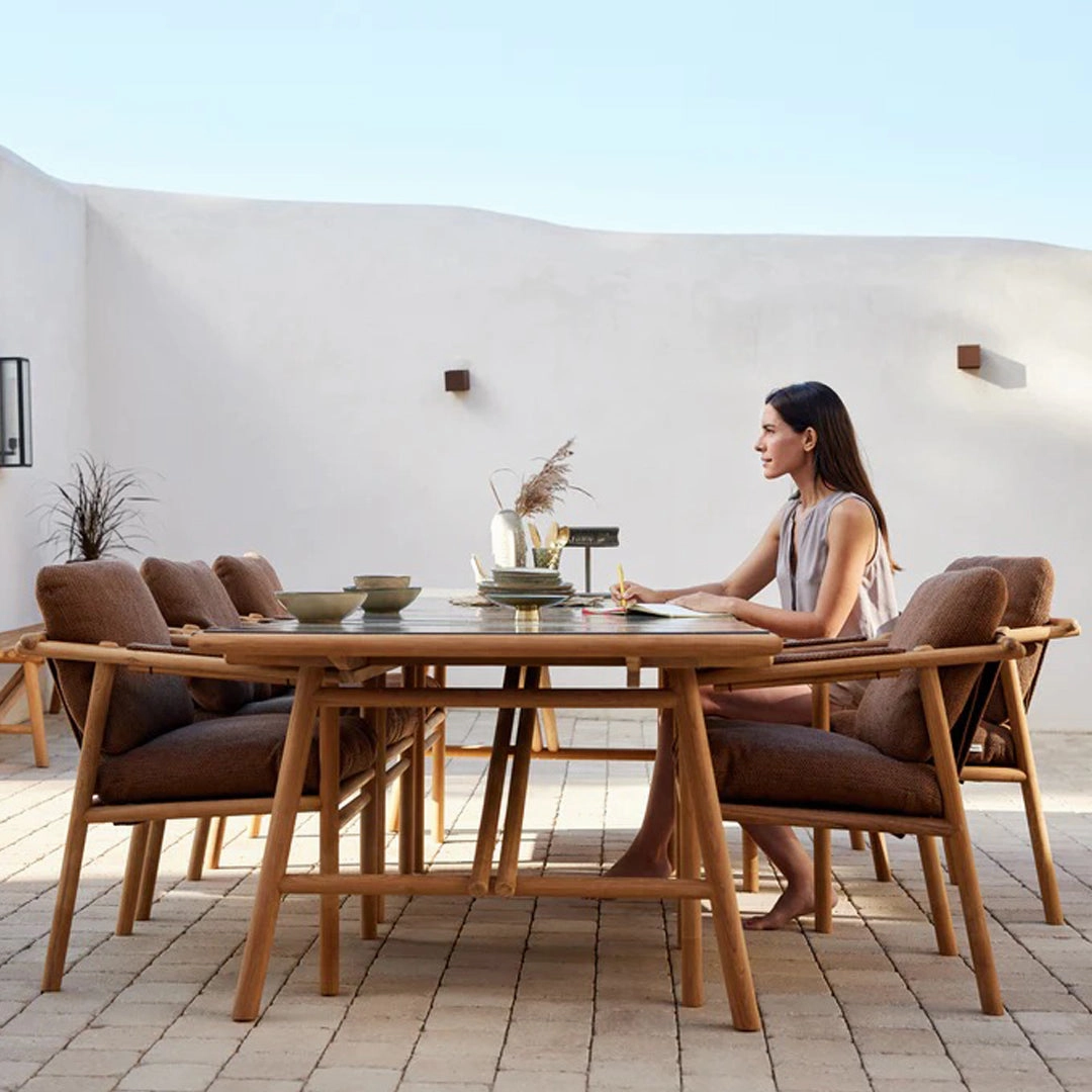 Sticks Outdoor Dining Table