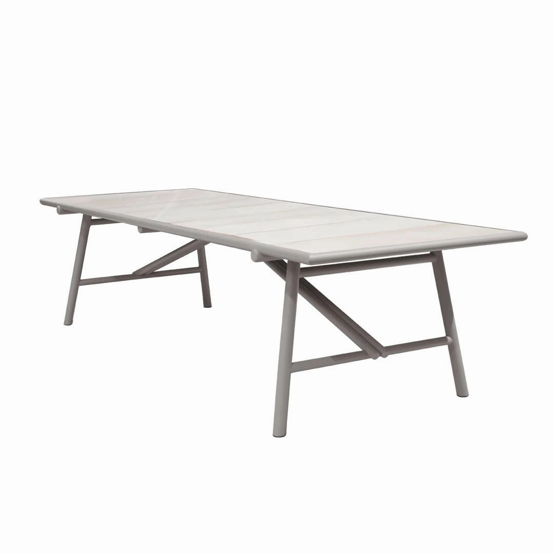 Sticks Outdoor Dining Table