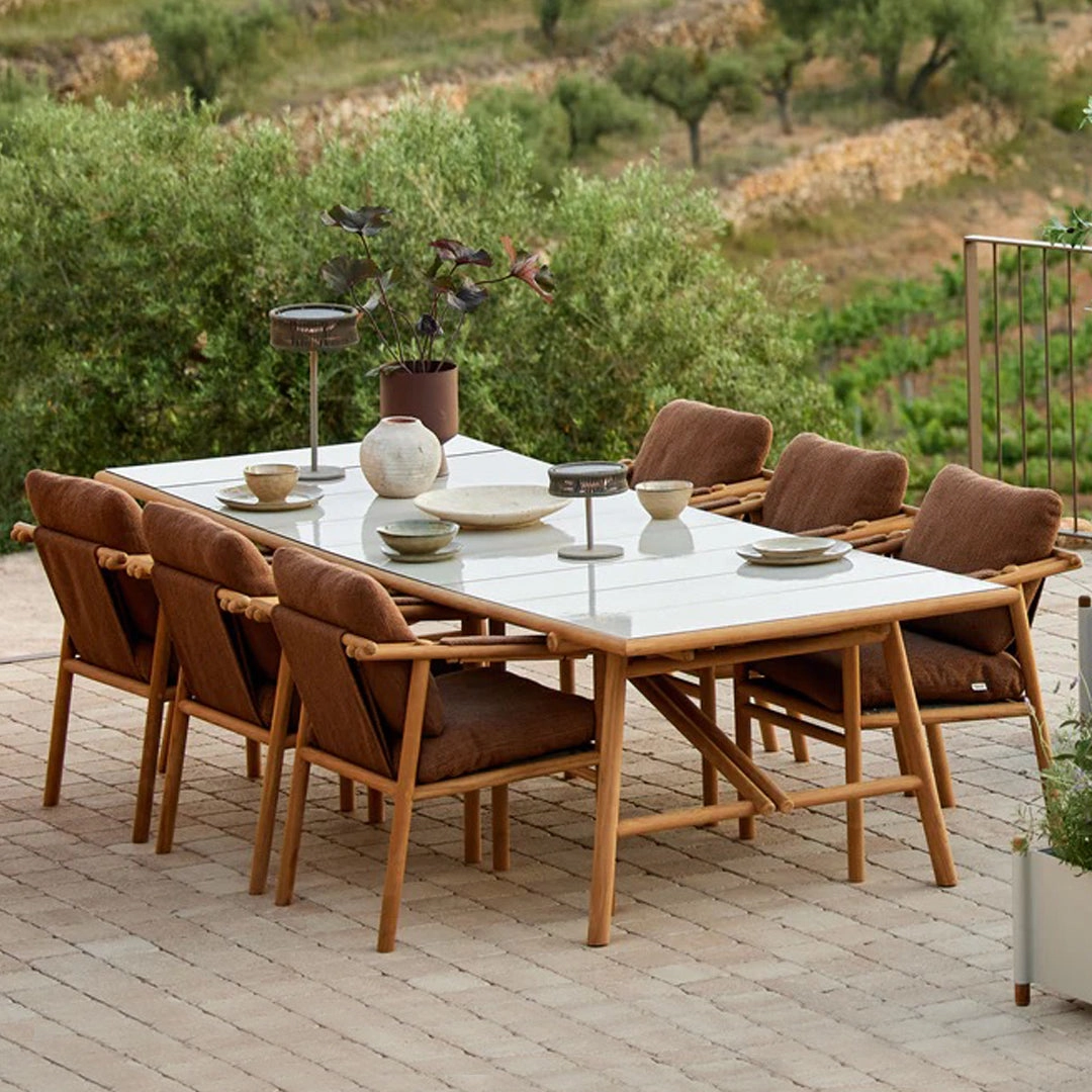 Sticks Outdoor Dining Table