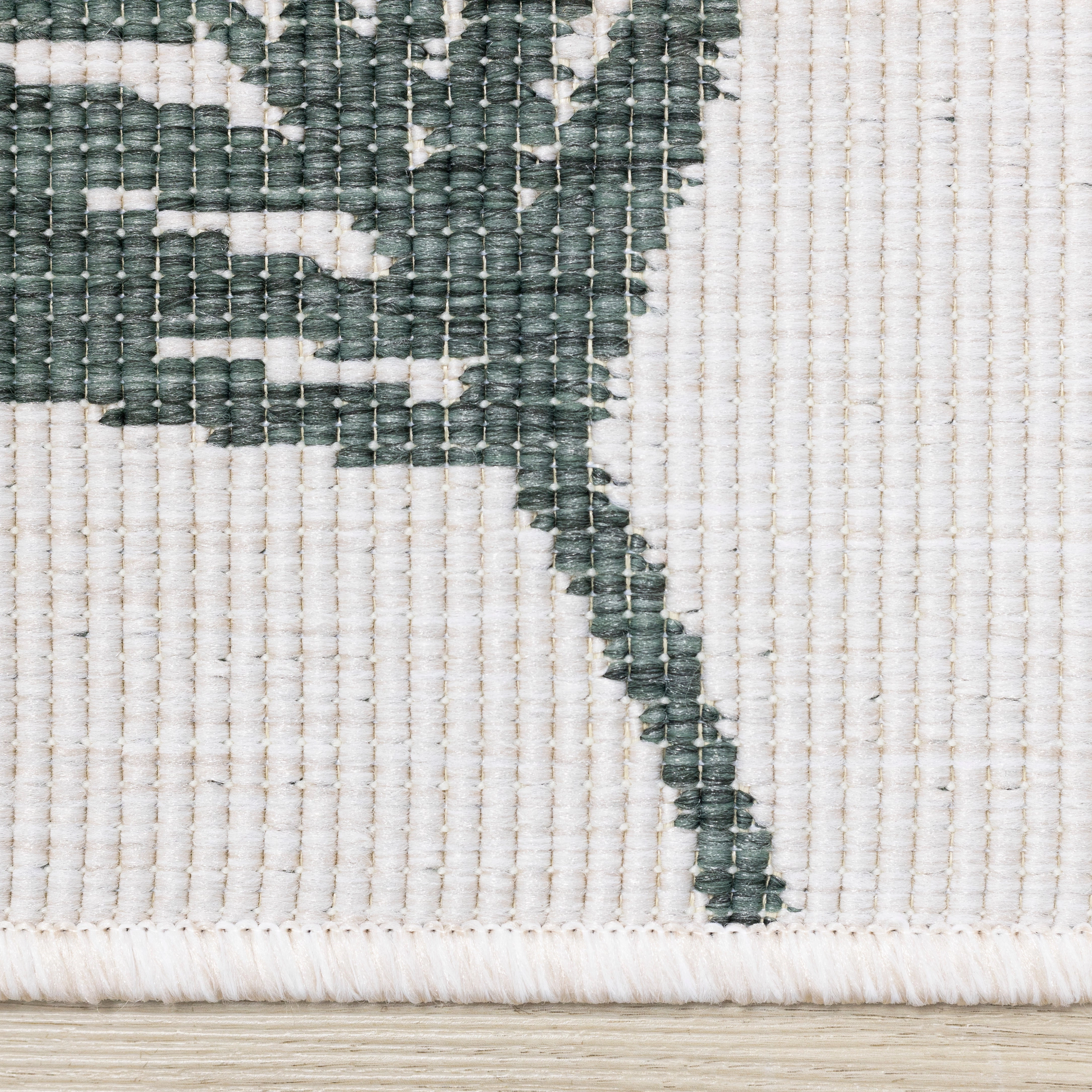 Summer Breeze 6'7" X 9'6" Outdoor Reversible Rug - Green, Leaf Motif
