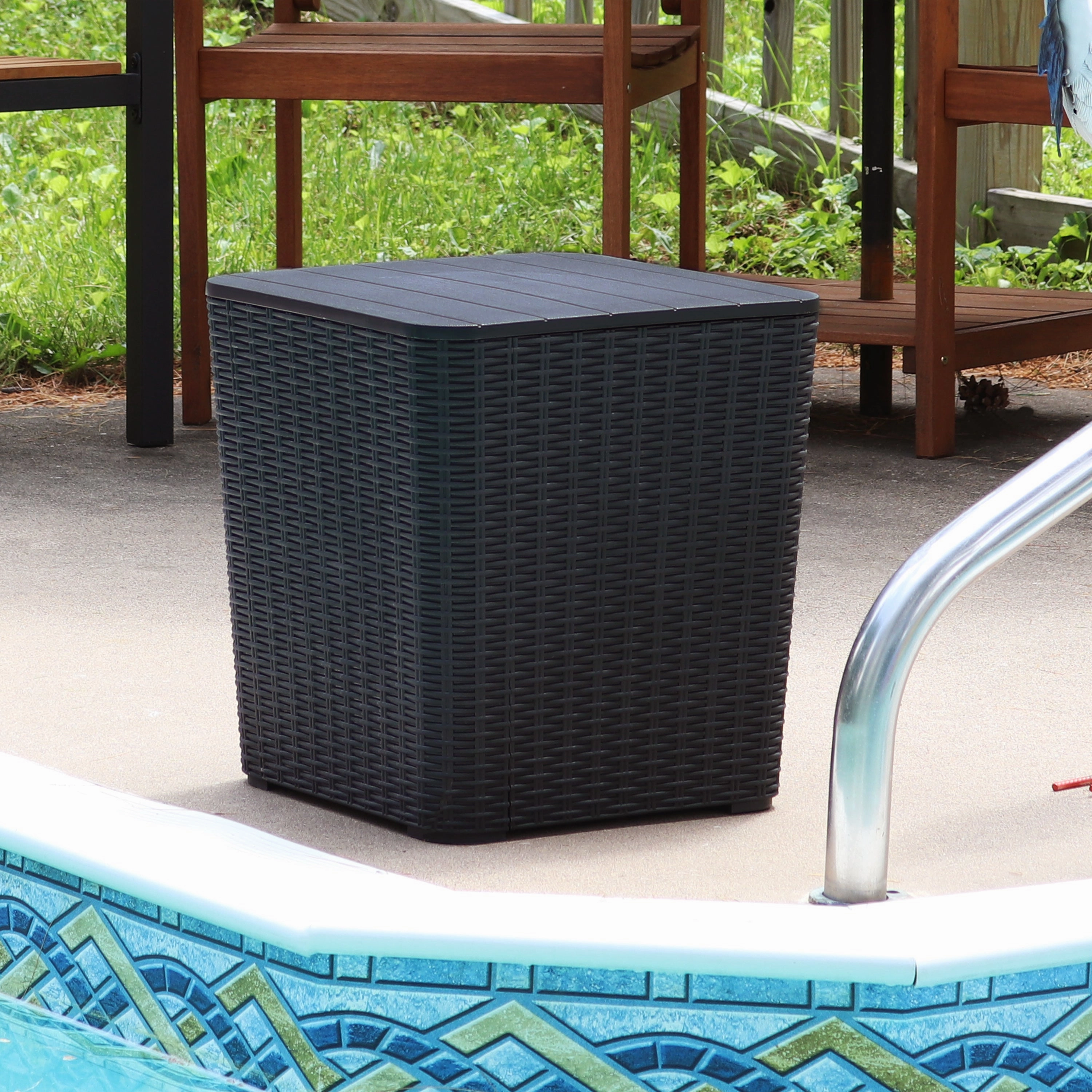 Sunnydaze Outdoor Side Table with Storage - Rattan Design - 11.5 Gal.