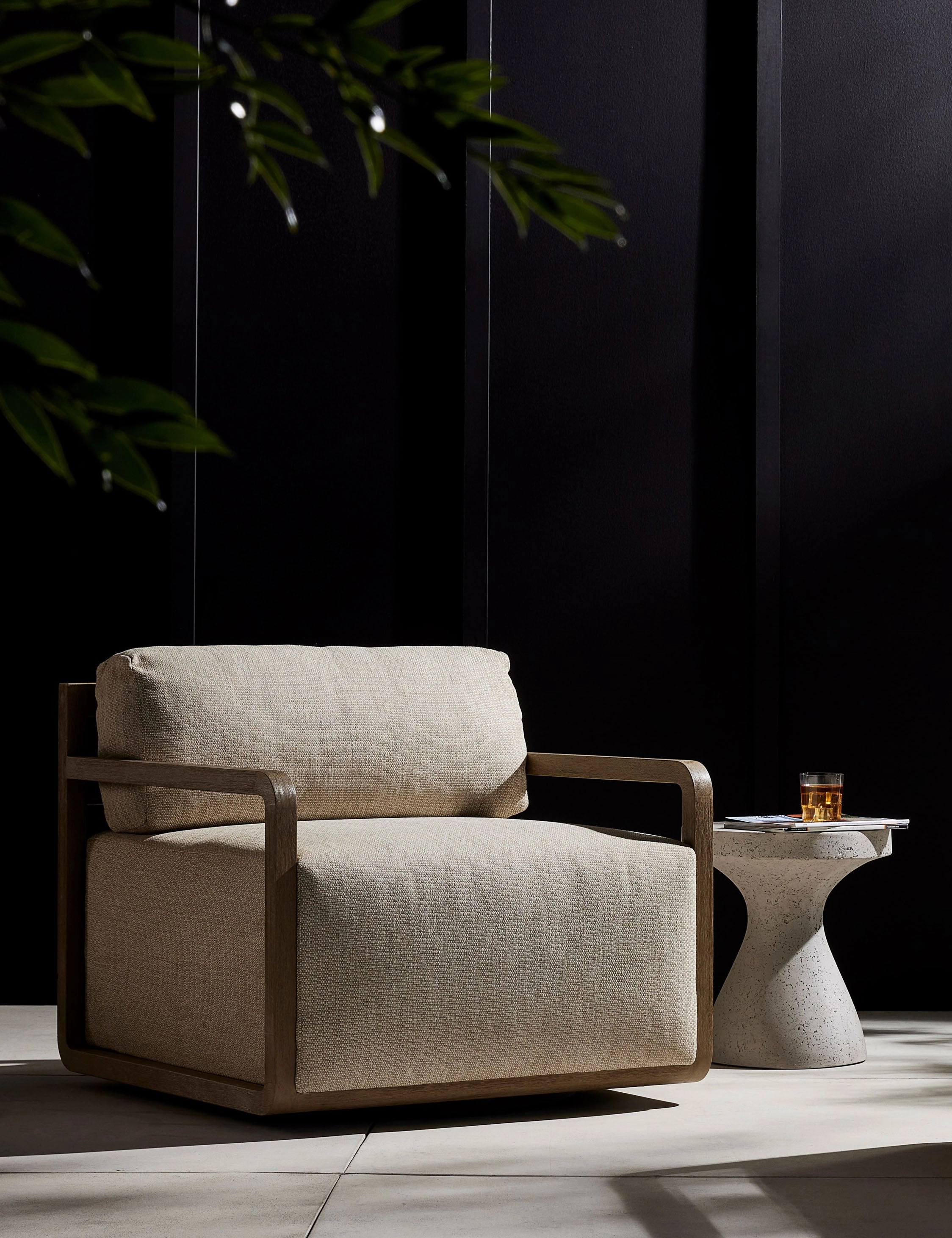 Tamika Indoor / Outdoor Swivel Chair