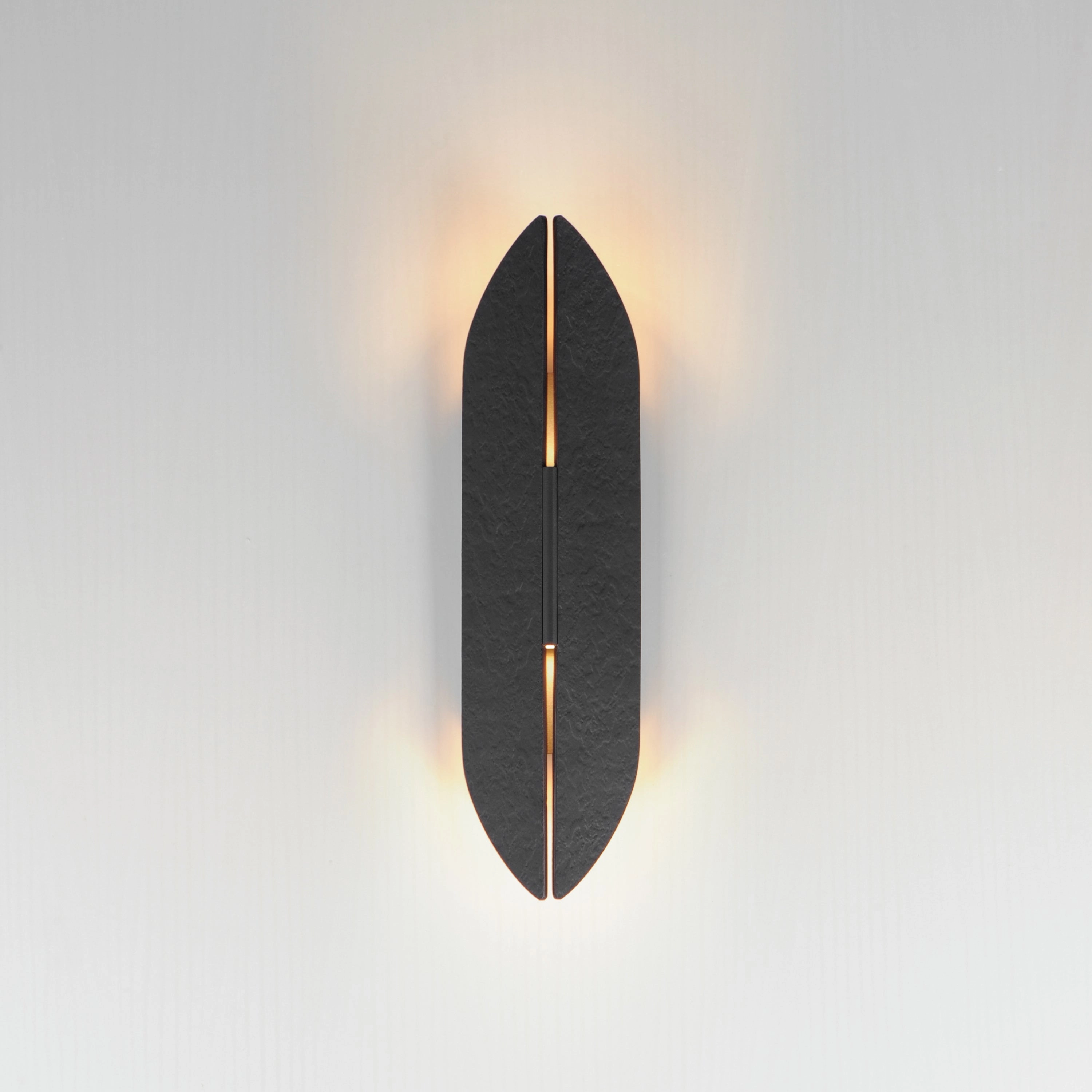Tectonic 18" LED Outdoor Wall Light