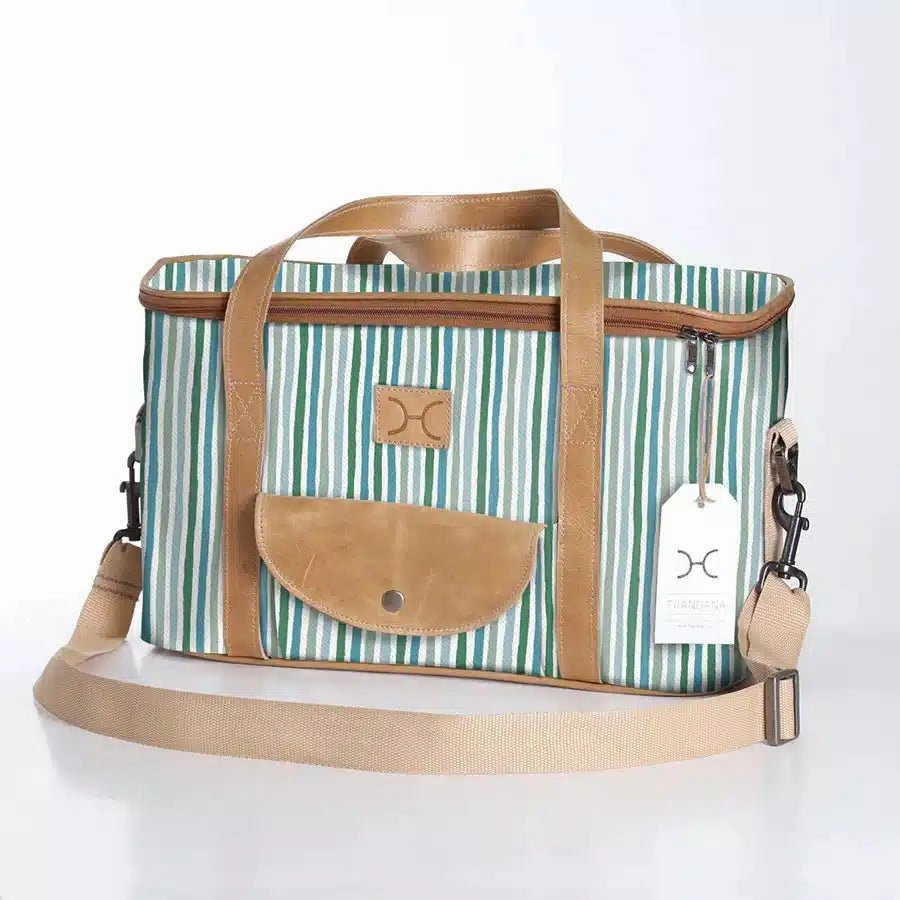 Steal the Deal Now Thandana Laminated Fabric Caddy Cooler Bag