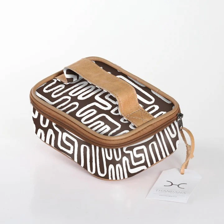 Big Hot Sale Last Chance Steal Thandana Laminated Fabric Single Toiletry Case