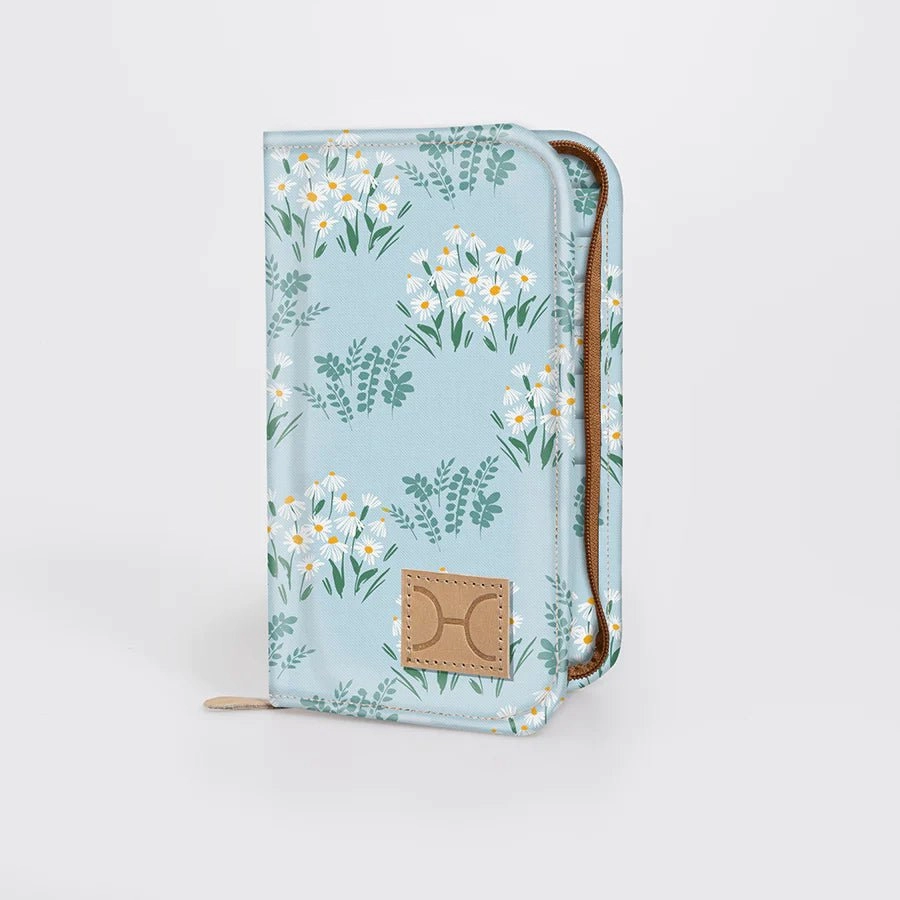 Shop Smart Save Thandana Large Travel Wallet Laminated Fabric