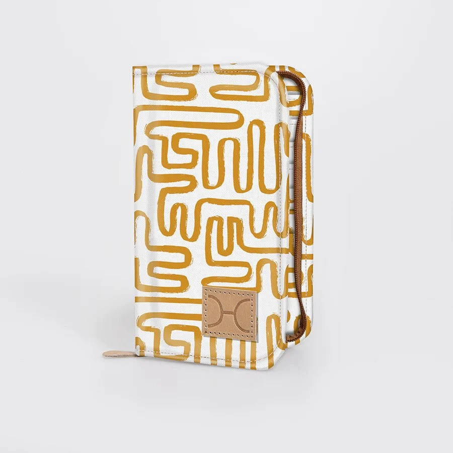 Todays Steal Thandana Large Travel Wallet Laminated Fabric
