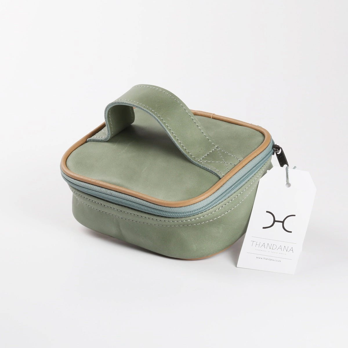 Thandana Leather Single Toiletry Case Todays Mega Savings Special Steal Event