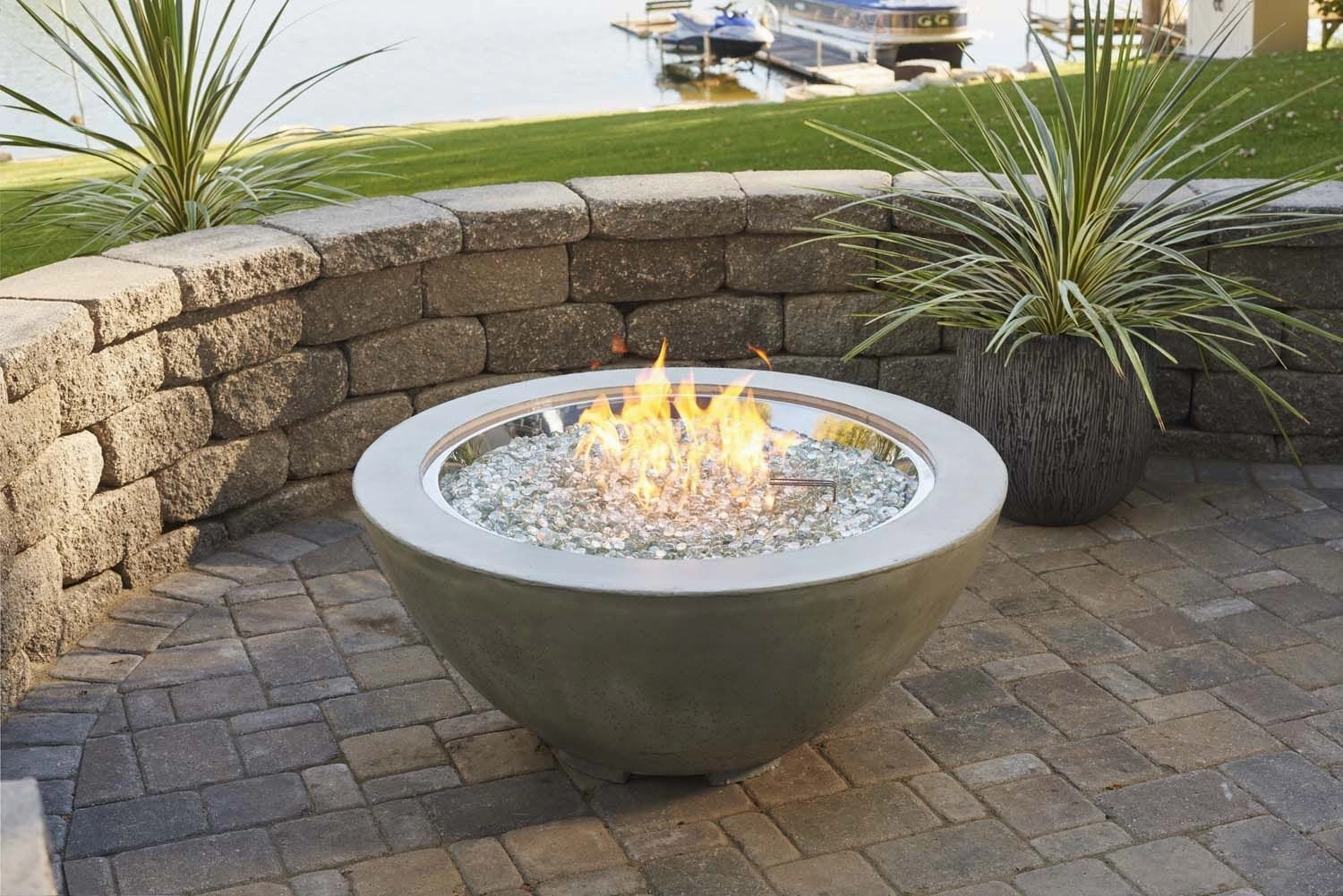 The Outdoor Greatroom Company 42 Inch Cove Gas Fire Pit Bowl CV30DSING