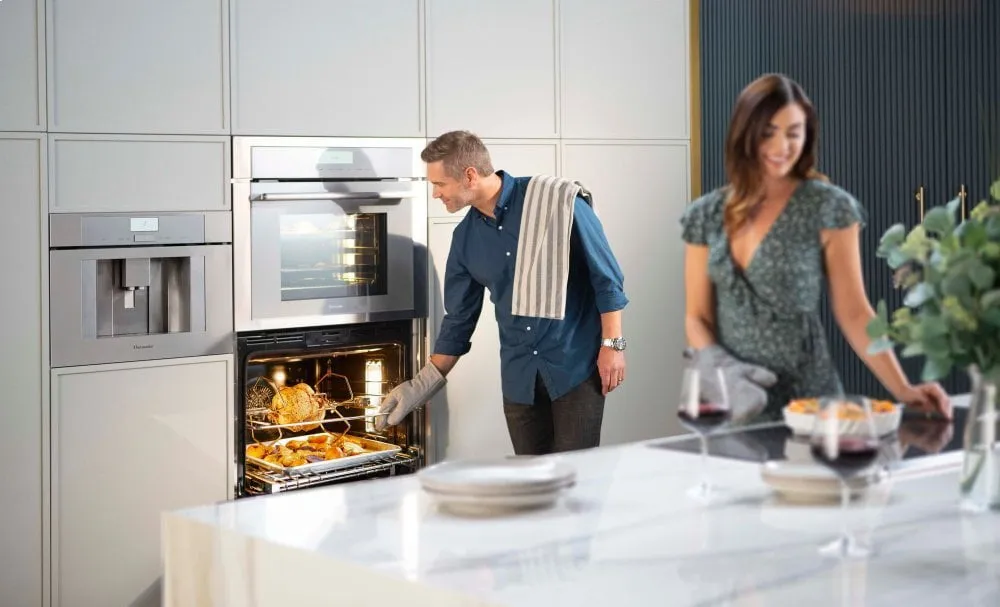 Thermador MEDMC301WS 30-Inch Masterpiece? Combination Speed Oven