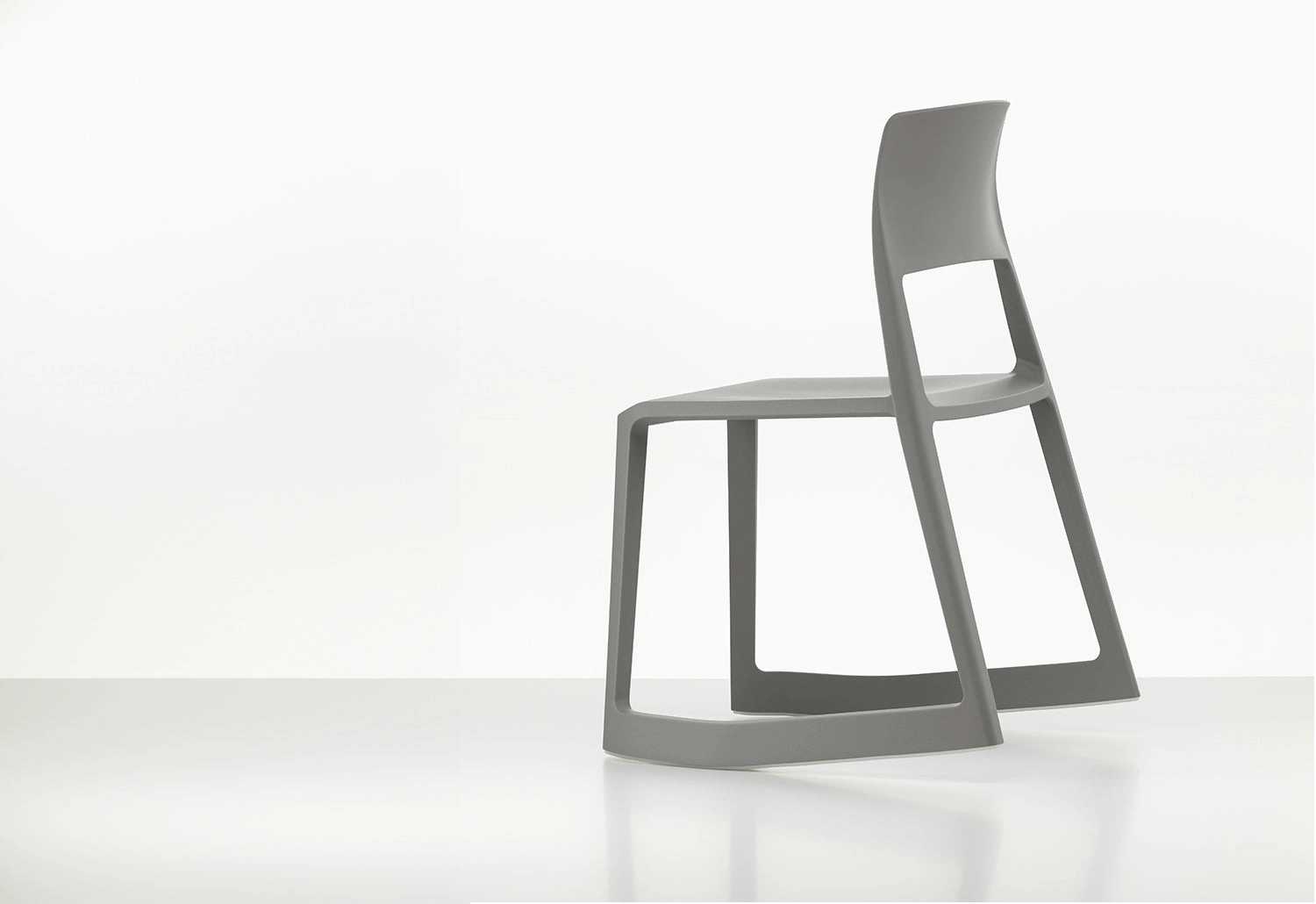 Tip Ton RE Chair