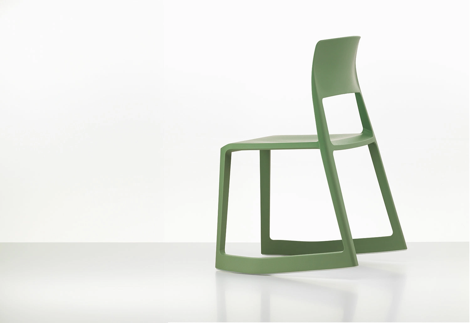 Tip Ton RE Chair