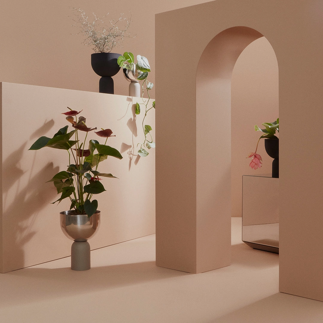 Torus Flowerpot - Large (Order Quantity: 2)