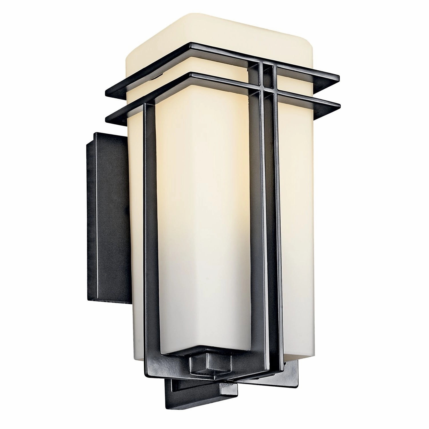 Tremillo Outdoor Wall LightWeatherproof outdoor lighting