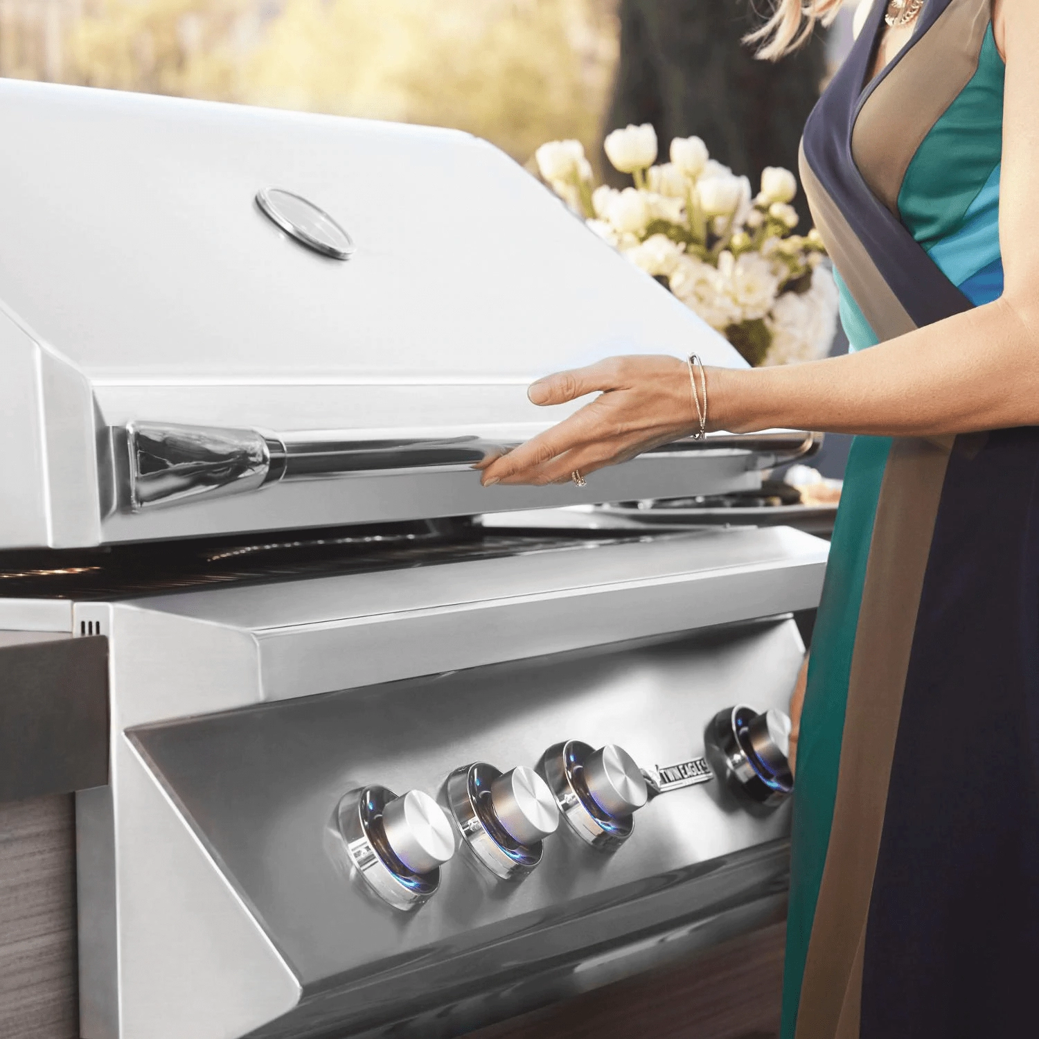 Twin Eagles 36-Inch 3-Burner Built-In Gas Grill TEBQ36G