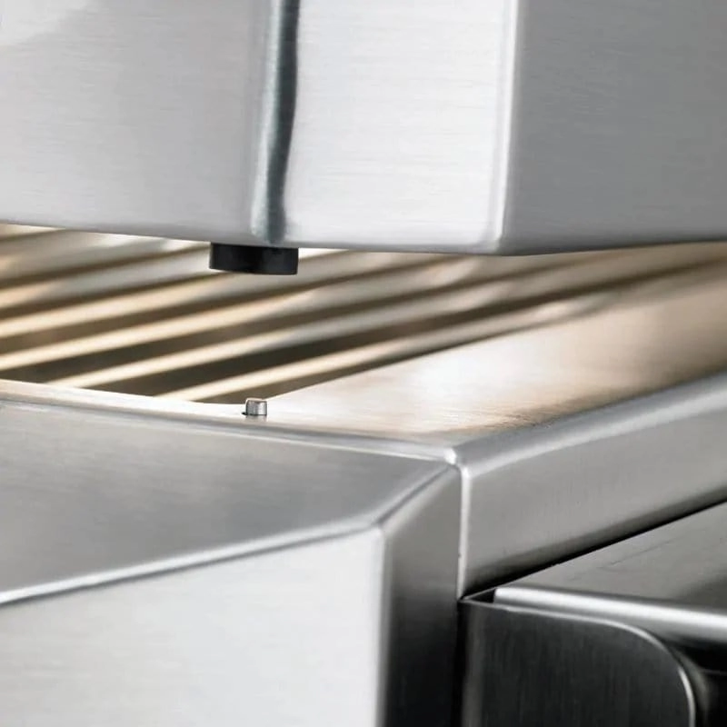 Twin Eagles 42-Inch 3-Burner Built-In Gas Grill TEBQ42G