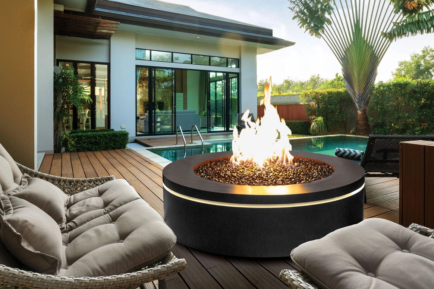 Urbana Luxury Halo 40" Round Black Stainless Steel Gas Fire Pit URUFP40RSB24