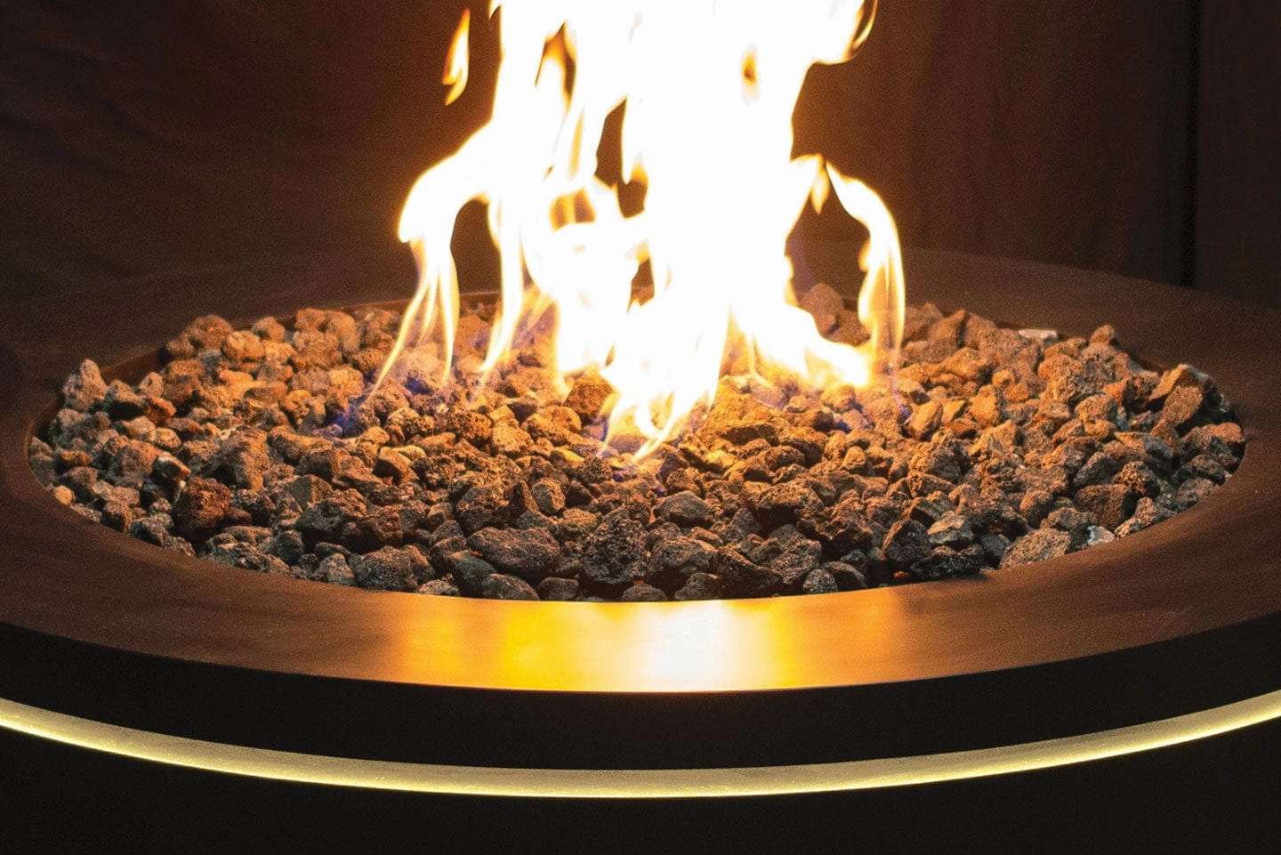 Urbana Luxury Halo 40" Round Black Stainless Steel Gas Fire Pit URUFP40RSB24