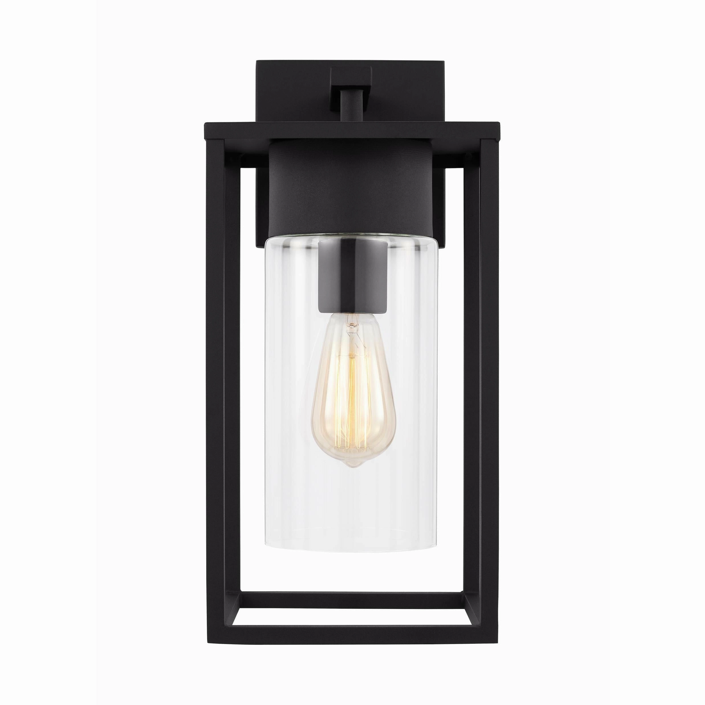 Vado Large 1-Light Outdoor Wall LightWeatherproof outdoor lighting