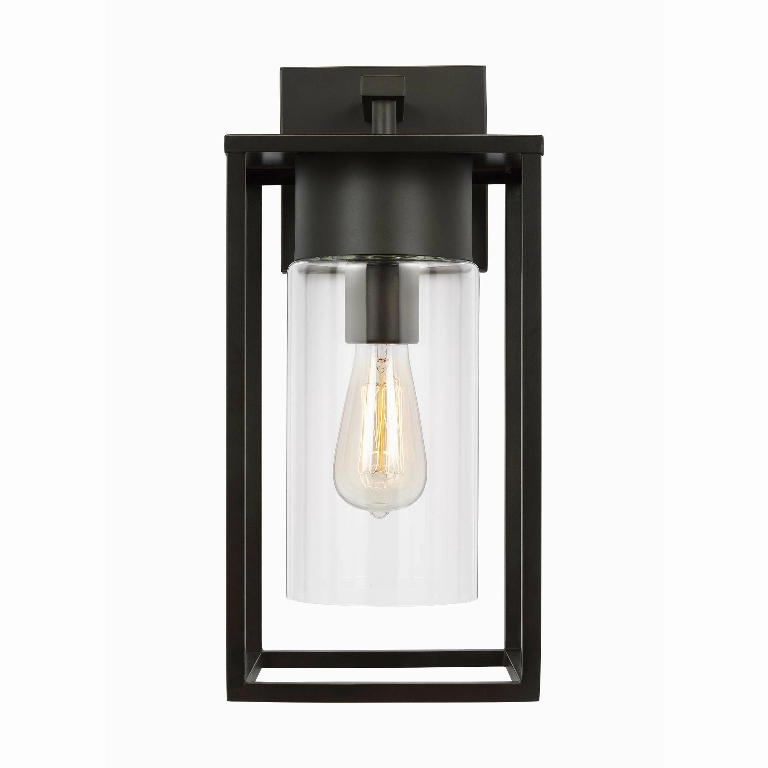 Vado Large 1-Light Outdoor Wall Light
