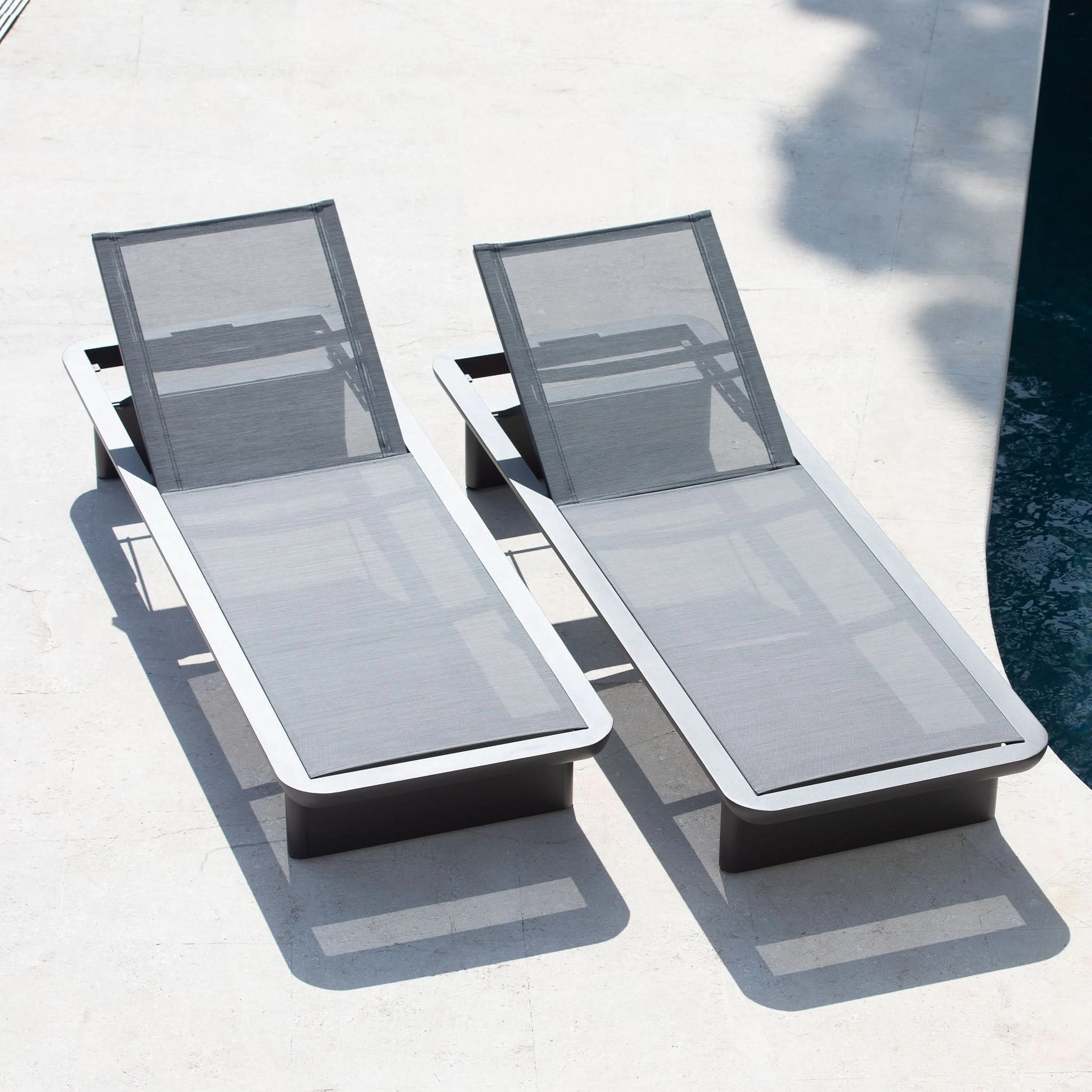 Victoria Aluminum Sun Lounge