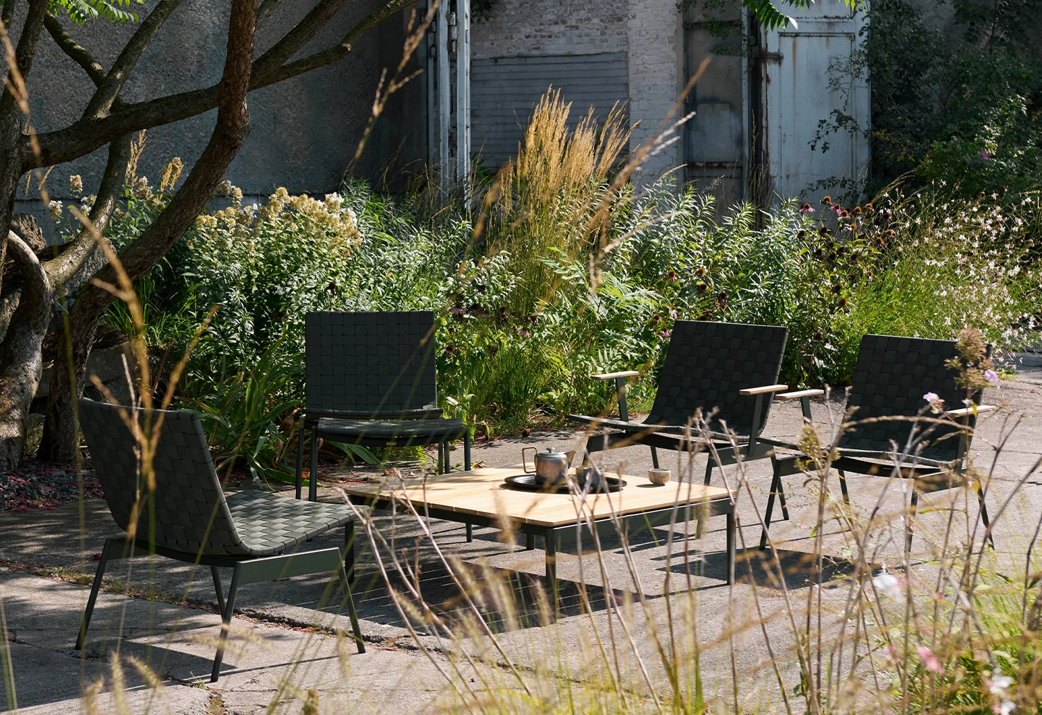 Ville Lounge Armchair