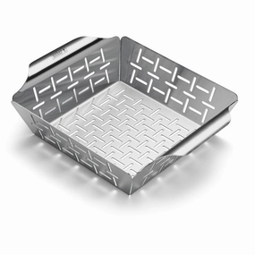 Weber BBQ Deluxe Veg Grilling Basket Small outdoor kitchen cooking station with sink