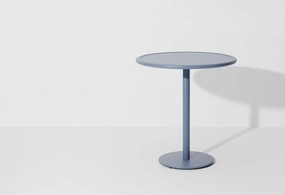 Week-End Bistro Table | Roundoutdoor patio furniture set