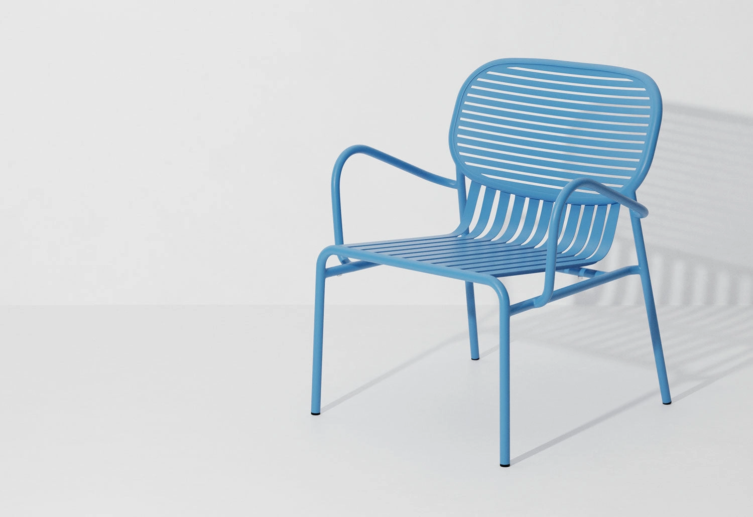 Week-End Lounge Chair