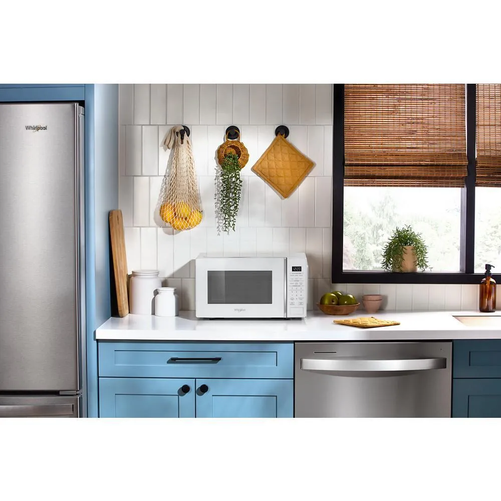Whirlpool WMCS3018RW 0.7 Cu. Ft. White Countertop Microwave With Steam Clean - 700 Watt