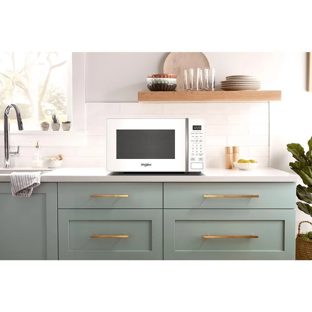 Whirlpool WMCS3018RW 0.7 Cu. Ft. White Countertop Microwave With Steam Clean - 700 Watt