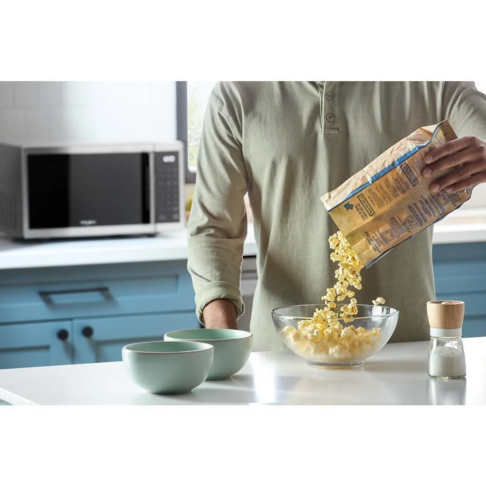 Whirlpool WMCS3019RS 0.9 Cu. Ft. Stainless Steel Countertop Microwave With Steam Clean - 900 Watt