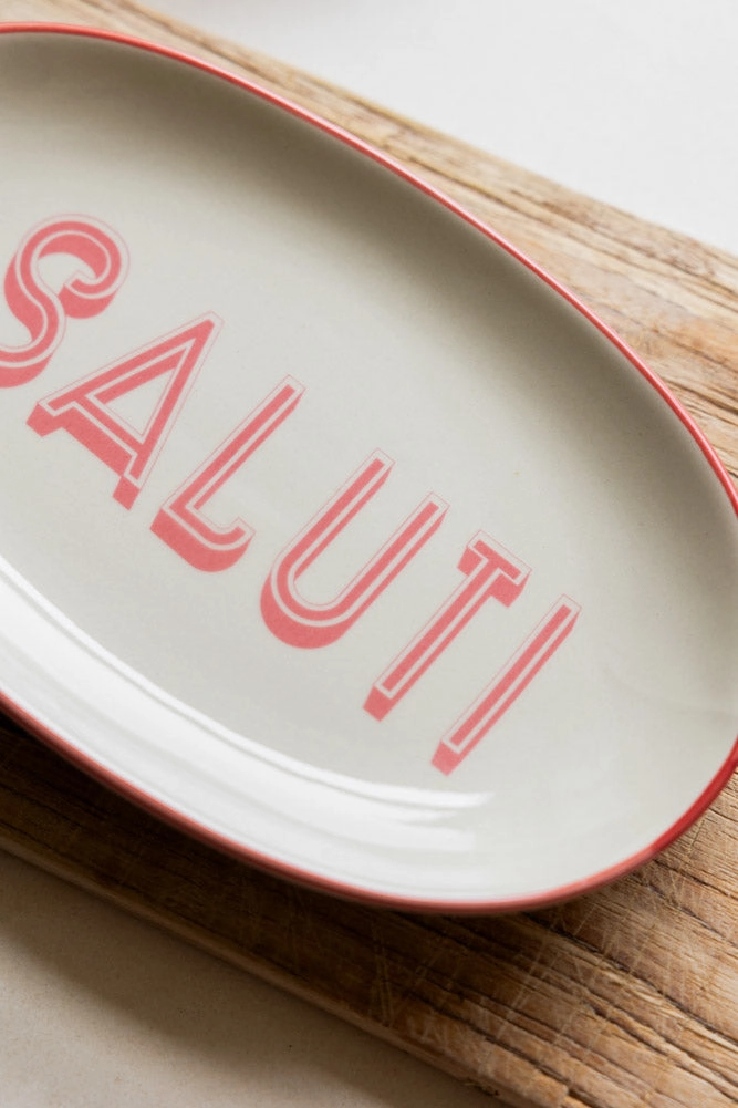 White Saluti Plate