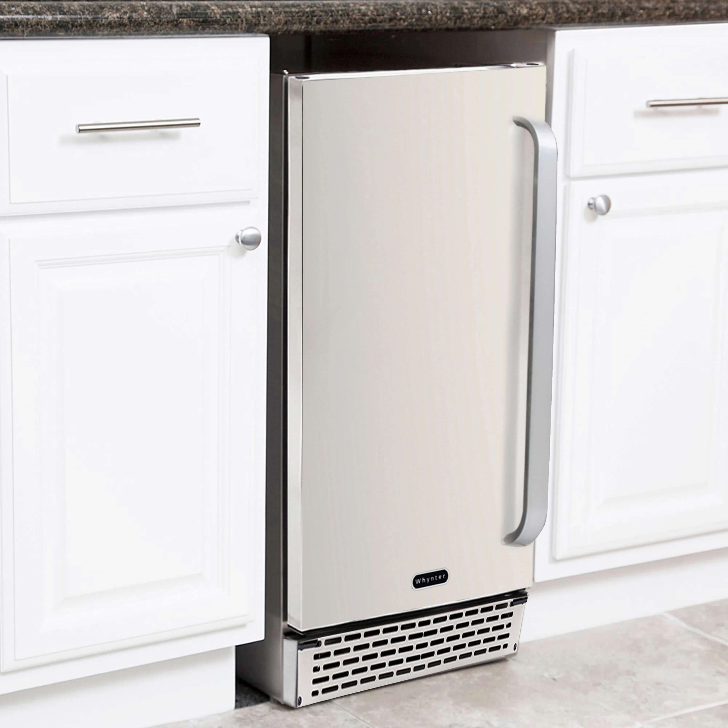 Whynter BOR-326FS 3.2 cu. ft. Indoor/Outdoor Beverage Refrigerator