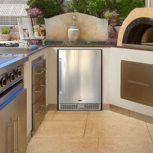 Whynter BOR-53024-SSW Built-in Outdoor 5.3 cu.ft. Beverage Refrigerator Cooler