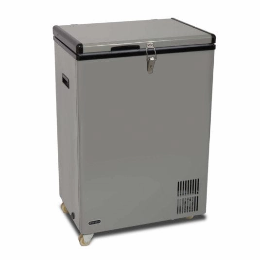 Whynter FM-951GW 95 Quart Portable Wheeled Refrigerator/Freezer with Door Alert and 12v Option