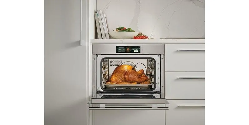 Wolf CSOP2450TEST 24" E Series Transitional Convection Steam Oven - Plumbed