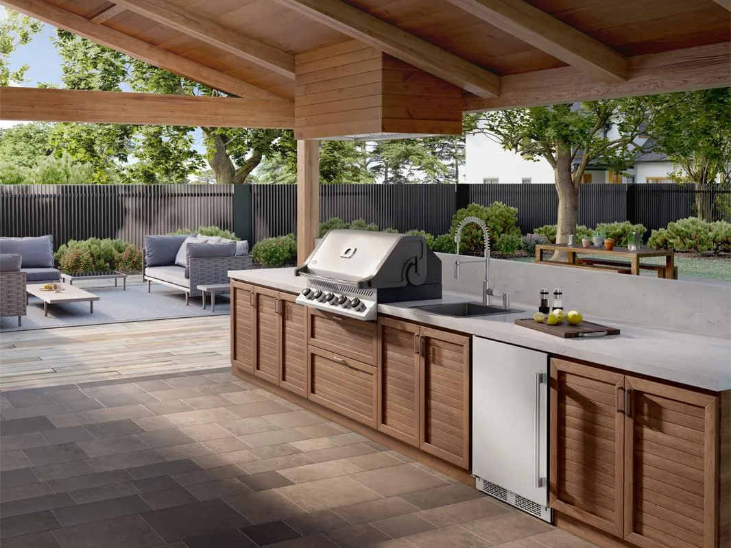 Zephyr AK9840BS 42" Spruce Insert Outdoor